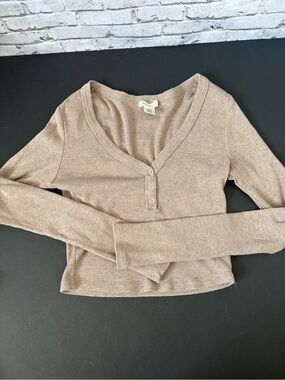 Brandy Melville Bolozzo Beige Ribbed Henley Long Sleeve Top